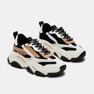 STEVE MADDEN POSSESSION BLACK/TAN Size 10